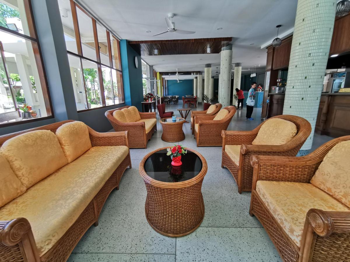 Subhamitra Hotel Hua Hin-Sha Certified Екстер'єр фото